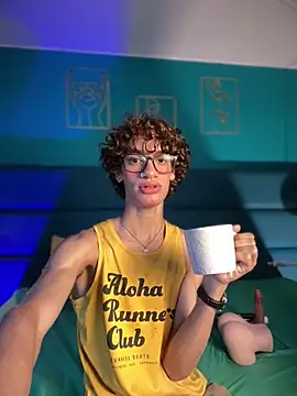 willturneer online show from 05-19-26, 03:57