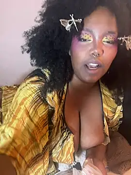 Snapshot of juicy_janet chatting on 06-11-26, 04:54 juicy janet online show from 06-11-26, 04:54