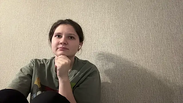 Emmiebutwihu online show from 04-02-26, 09:18