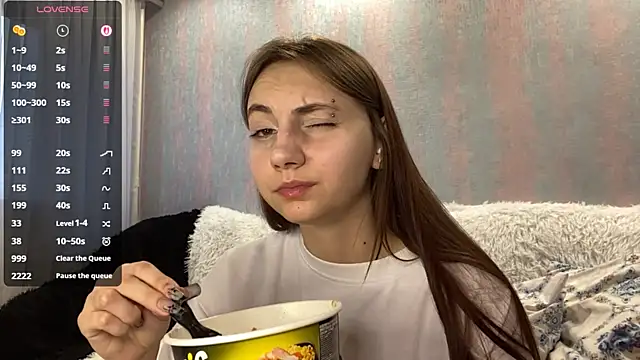 AlisaBloom online show from 04-22-26, 04:08