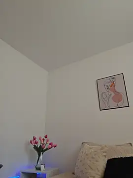 Victoria Evanss online show from 06-14-26, 05:37
