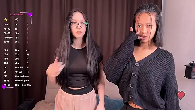 MadnessQueen online show from 04-14-26, 08:37