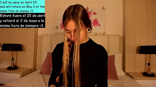 Snapshot of AmberVegaa chatting on 04-15-26, 01:29 AmberVegaa online show from 04-15-26, 01:29
