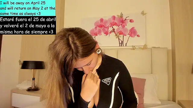 Snapshot of AmberVegaa chatting on 04-18-26, 07:18 AmberVegaa online show from 04-18-26, 07:18