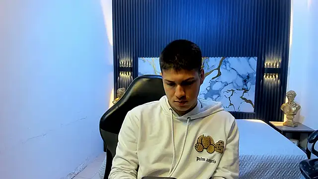 AlessandroFranco online show from 05-28-26, 01:19