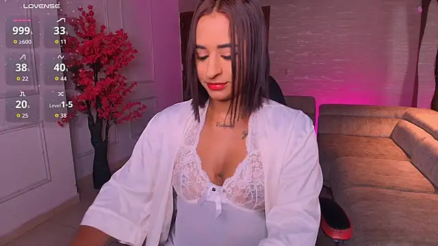 Brianna harper online show from 03-25-26, 11:05