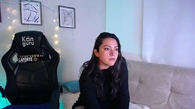 Siara Belle online show from 04-01-26, 09:45