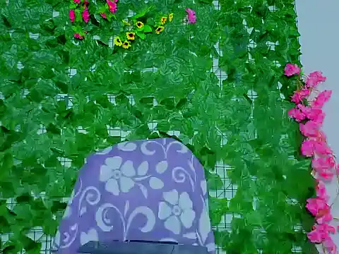 Snapshot of asshoney_Abby chatting on 06-30-26, 01:06 asshoney Abby online show from 06-30-26, 01:06