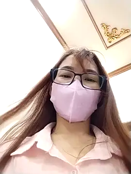 Mai phuong online show from 04-13-26, 12:38