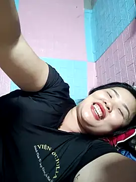 Irene-01 online show from 05-27-26, 04:42