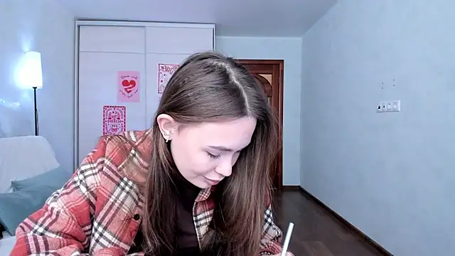 kittiangel00 online show from 04-17-26, 04:26