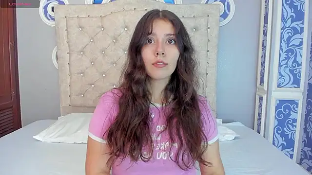 emma pink   online show from 03-17-26, 11:35