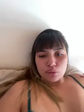 miicbebita online show from 05-12-26, 02:03