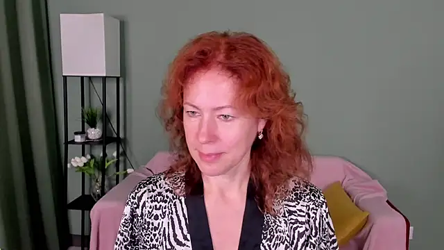 LeticiaRomano online show from 07-24-26, 04:10