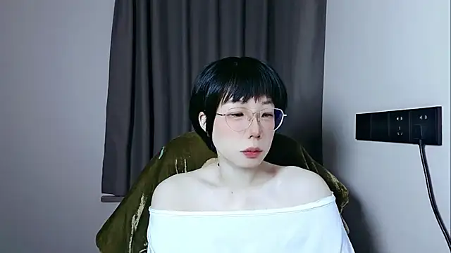 lin lin 520 520 online show from 05-08-26, 07:57