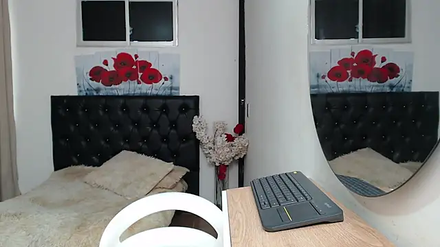 Tamar4 f00x online show from 05-07-26, 12:54
