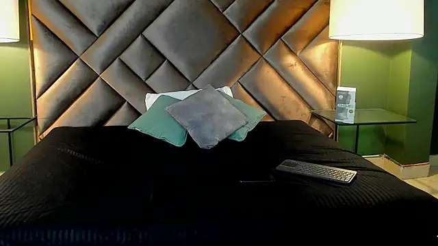 Rache Roth online show from 05-06-26, 09:20