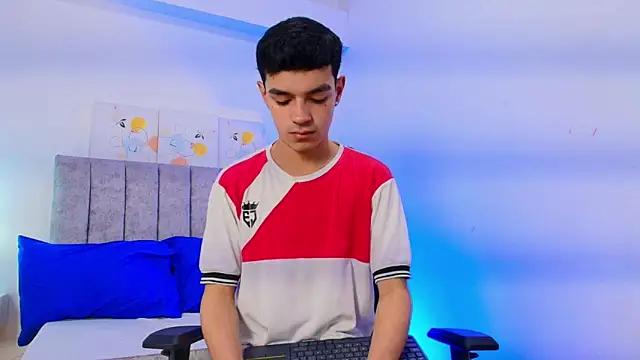 MikeLawford  online show from 03-19-26, 08:02