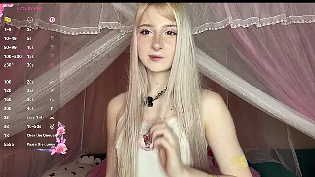 OnlyEva1 online show from 04-28-26, 07:02