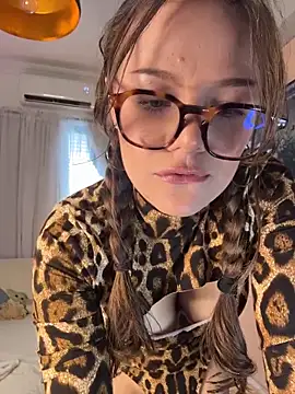 Tallulah Kinky online show from 04-30-26, 08:57