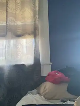 urfavgamergurl online show from 06-24-26, 08:41