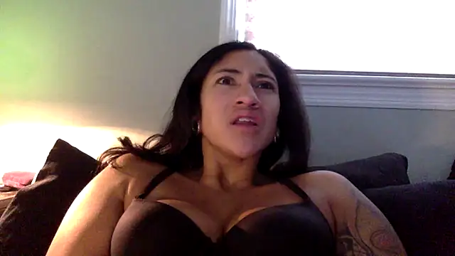 LatinaLoka online show from 05-09-26, 02:55