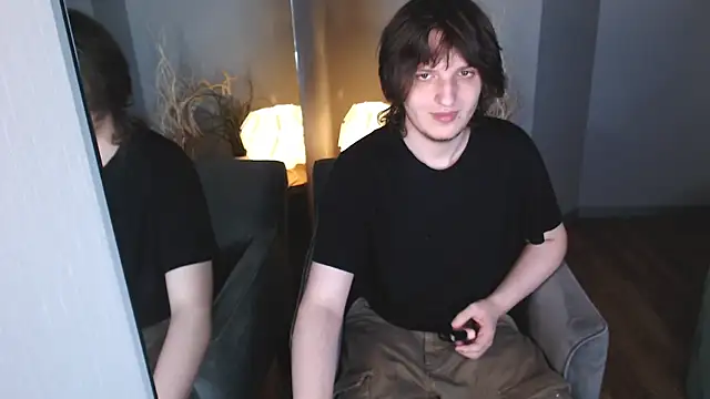 Snapshot of delalex chatting on 05-16-26, 12:18 delalex online show from 05-16-26, 12:18
