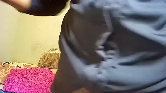 embarbianc online show from 04-05-26, 03:04