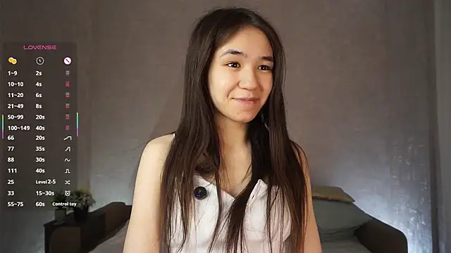 CherrylLlams online show from 04-19-26, 06:10