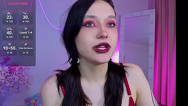 Snapshot of DarcyBlackwood chatting on 05-24-26, 01:43 DarcyBlackwood online show from 05-24-26, 01:43
