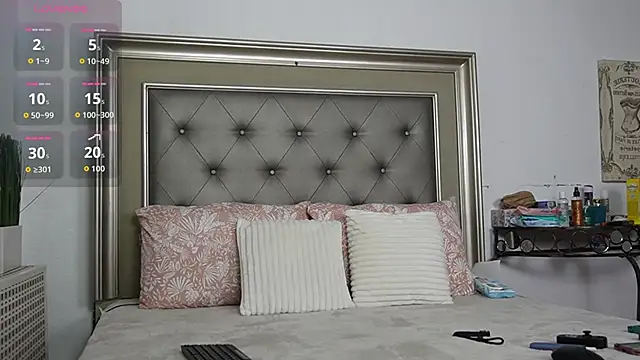 Zoey CarterX online show from 04-16-26, 04:35