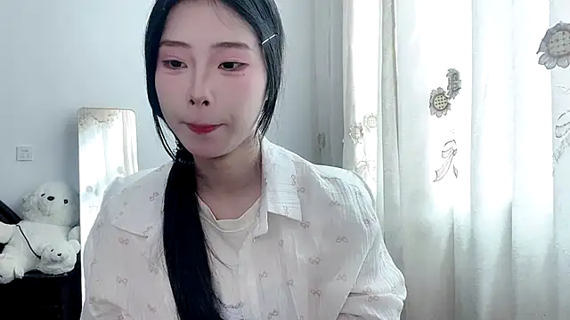 yiyibaby2026 online show from 04-18-26, 04:27