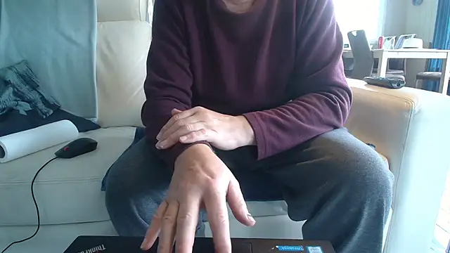 Buggemann online show from 06-14-26, 04:14
