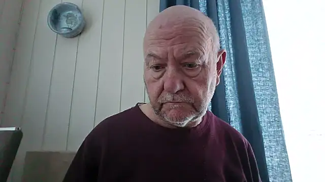 Buggemann online show from 07-10-26, 04:28
