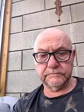 Buggemann online show from 07-12-26, 04:20