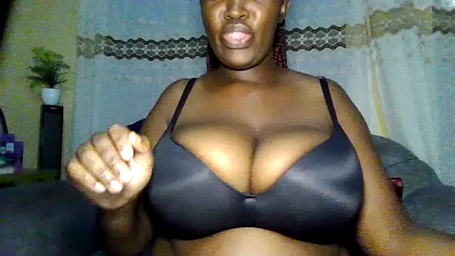 Milky Titts online show from 05-04-26, 01:07