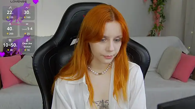 Rachel lips online show from 05-22-26, 09:04