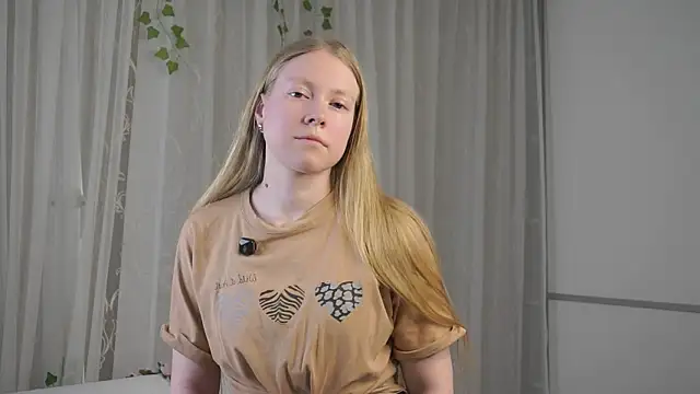 LashandaDevoto online show from 03-27-26, 11:32