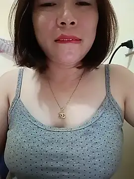 SingleeMomm online show from 06-21-26, 04:09