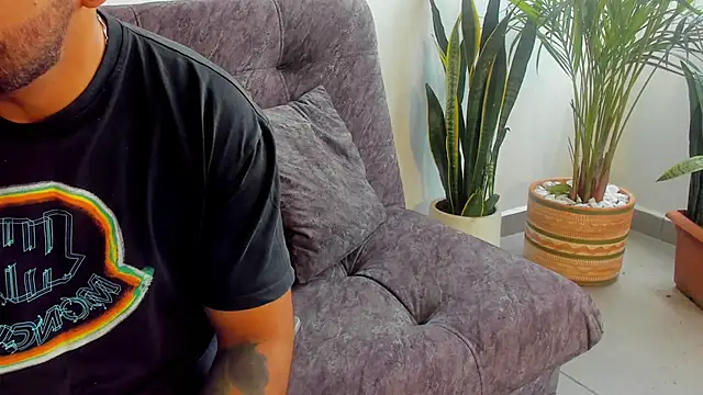 Snapshot of Ethan_Ryder_ chatting on 03-13-26, 01:18 Ethan Ryder online show from 03-13-26, 01:18