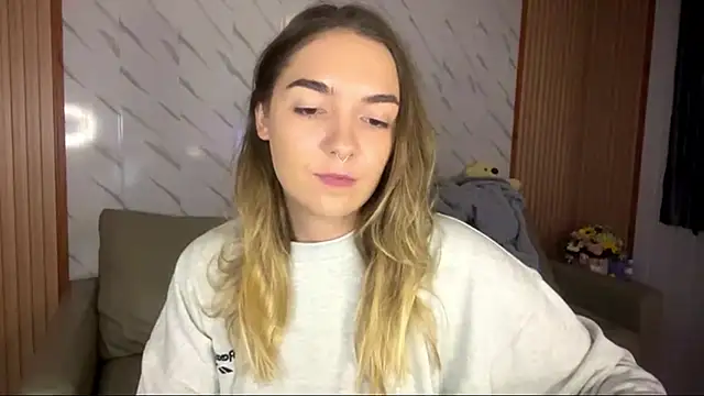 RoxyWet online show from 07-05-26, 02:57