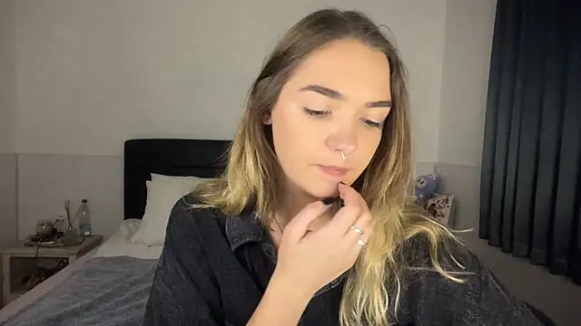 RoxyWet online show from 07-23-26, 02:37