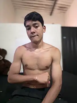 pabloflaquito23 online show from 04-02-26, 06:38