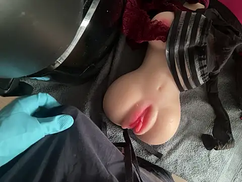 Cumvirgin6999 online show from 05-17-26, 06:04