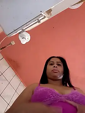 Snapshot of gatinha20257 chatting on 05-02-26, 01:38 gatinha20257 online show from 05-02-26, 01:38
