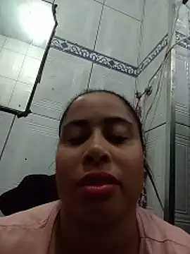Snapshot of gatinha20257 chatting on 05-17-26, 12:41 gatinha20257 online show from 05-17-26, 12:41