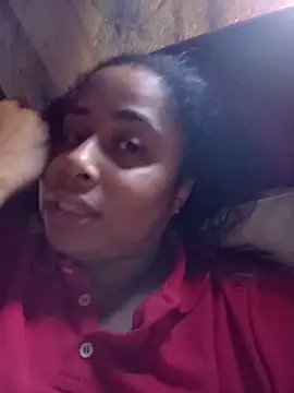 Snapshot of gatinha20257 chatting on 06-06-26, 02:22 gatinha20257 online show from 06-06-26, 02:22