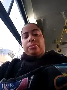 gatinha20257 online show from 07-12-26, 10:06