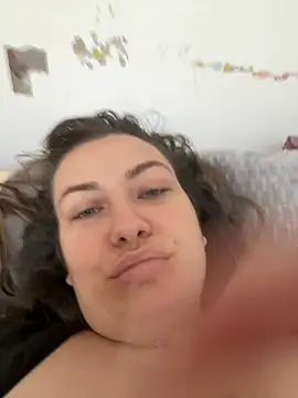 SweetCurvess online show from 05-12-26, 11:18