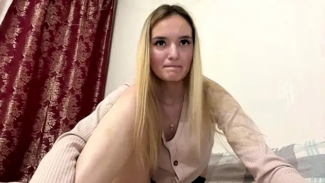 ReathaKiss online show from 04-30-26, 05:08